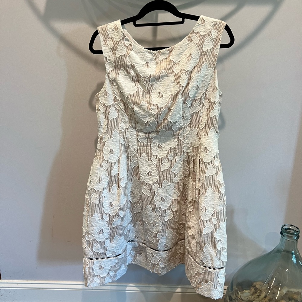 Vince Camuno Bridal shower dress